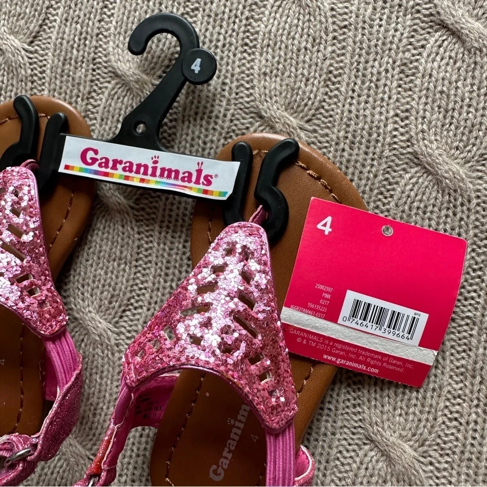 NWT Garanimals Baby Girl Shoes, Pink Glitter Thong Sandals, Size 4